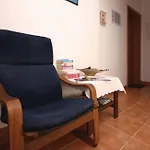 Izabela *