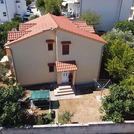 Apartment Studio Izabela Vodice