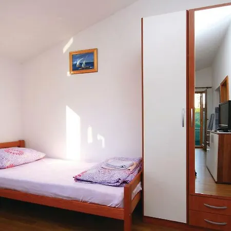 Apartment Studio Izabela