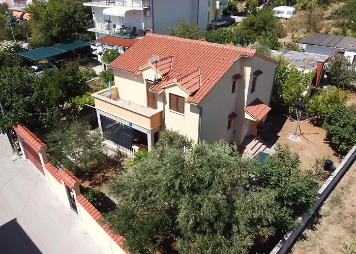 Διαμέρισμα Izabela Βόντιτσε